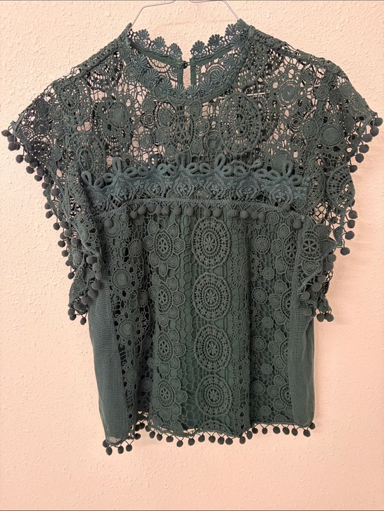 Tularosa Tops - Tularosa Dark Green Crochet Lace Cap Sleeve Top